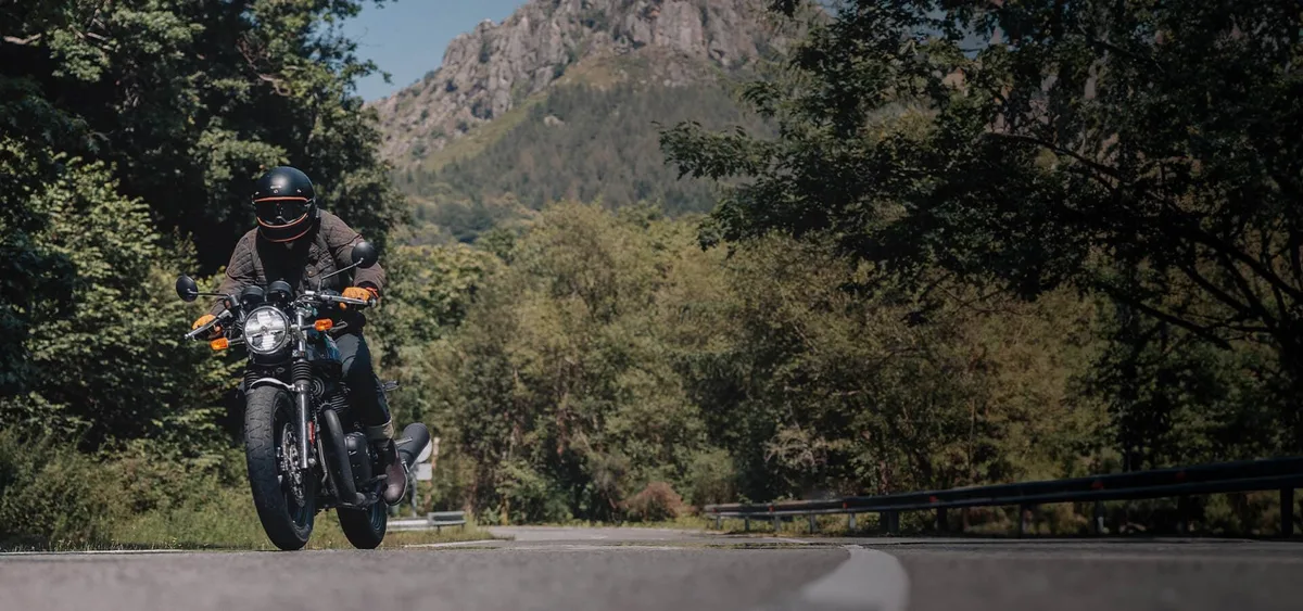 Royal Enfield Continental GT 650 official photo 2