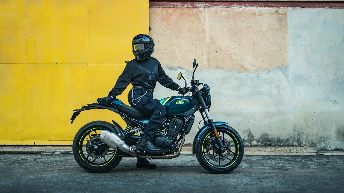 Royal Enfield Guerrilla 450 official photo 2