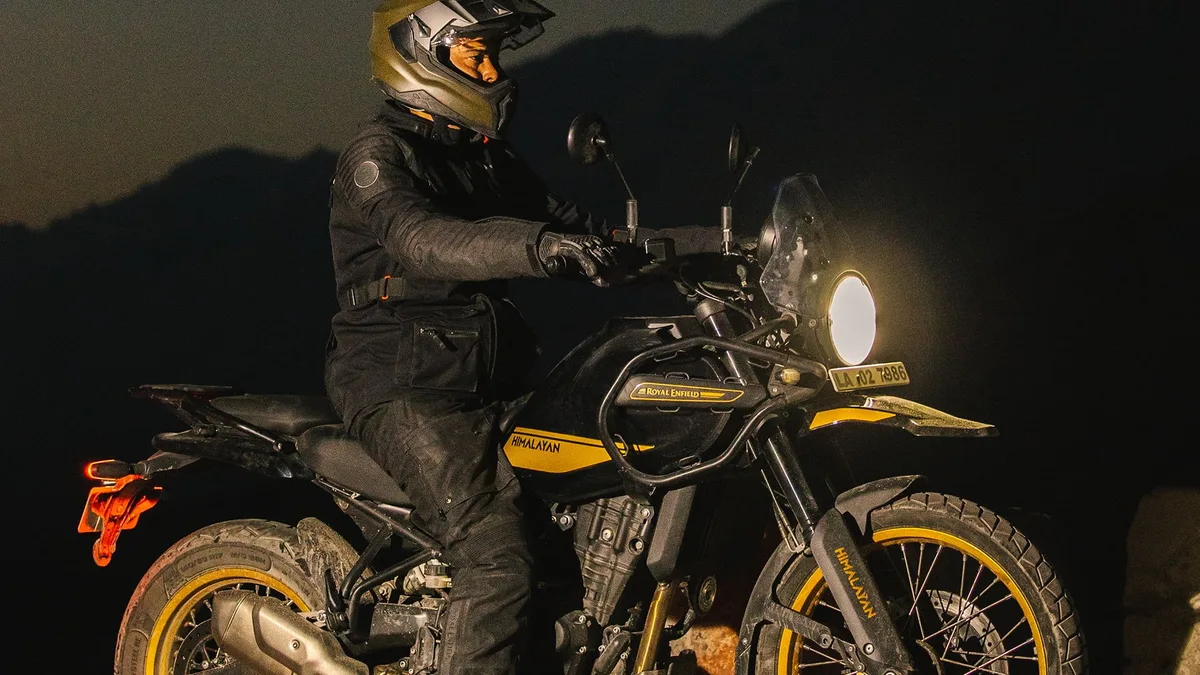 Royal Enfield Himalayan 450 official photo 2