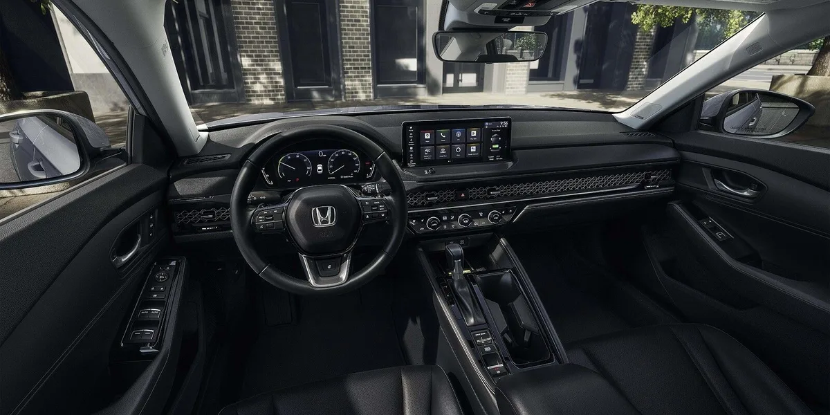 Honda Accord dashboard and center console