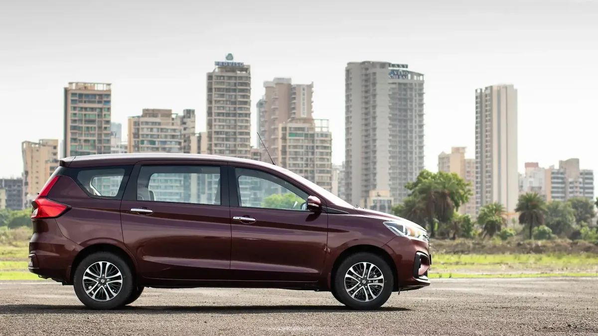 Maruti Suzuki Ertiga side view