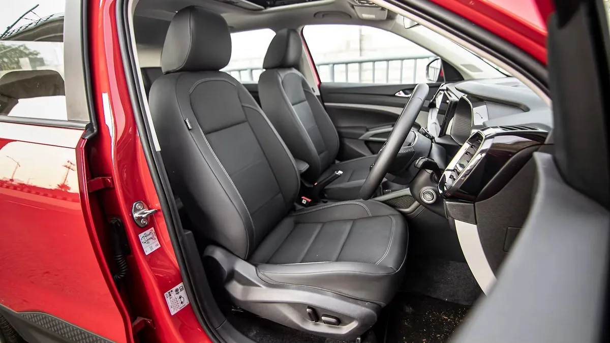 Skoda Kylaq front seats