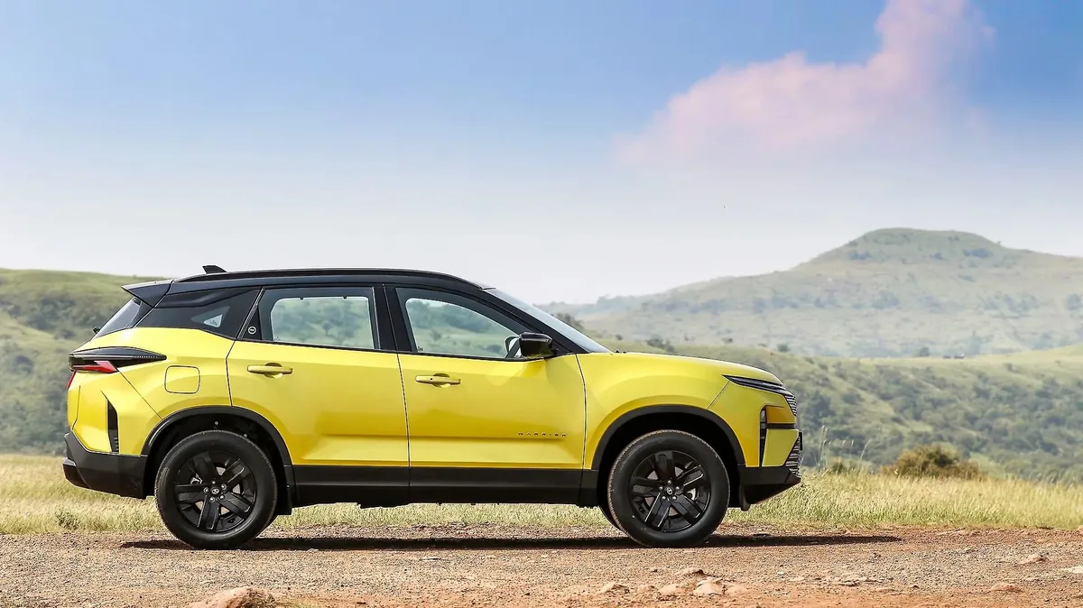 Tata Harrier side view