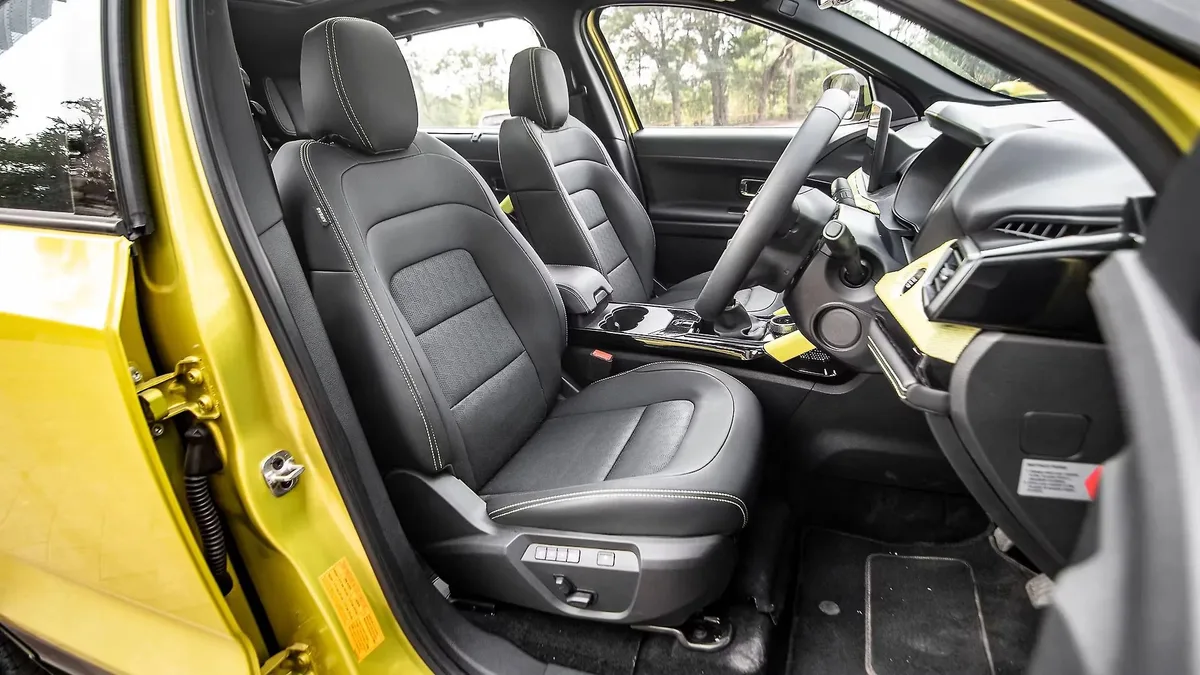 Tata Harrier front seats