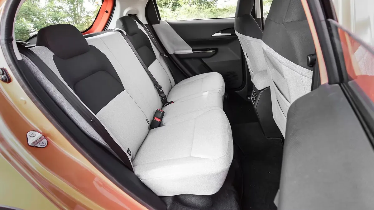 Tata Tiago seats