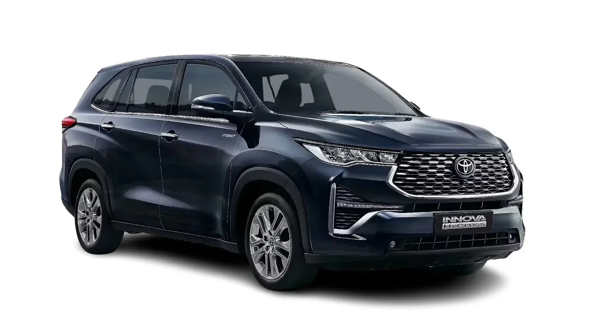Toyota Innova Hycross